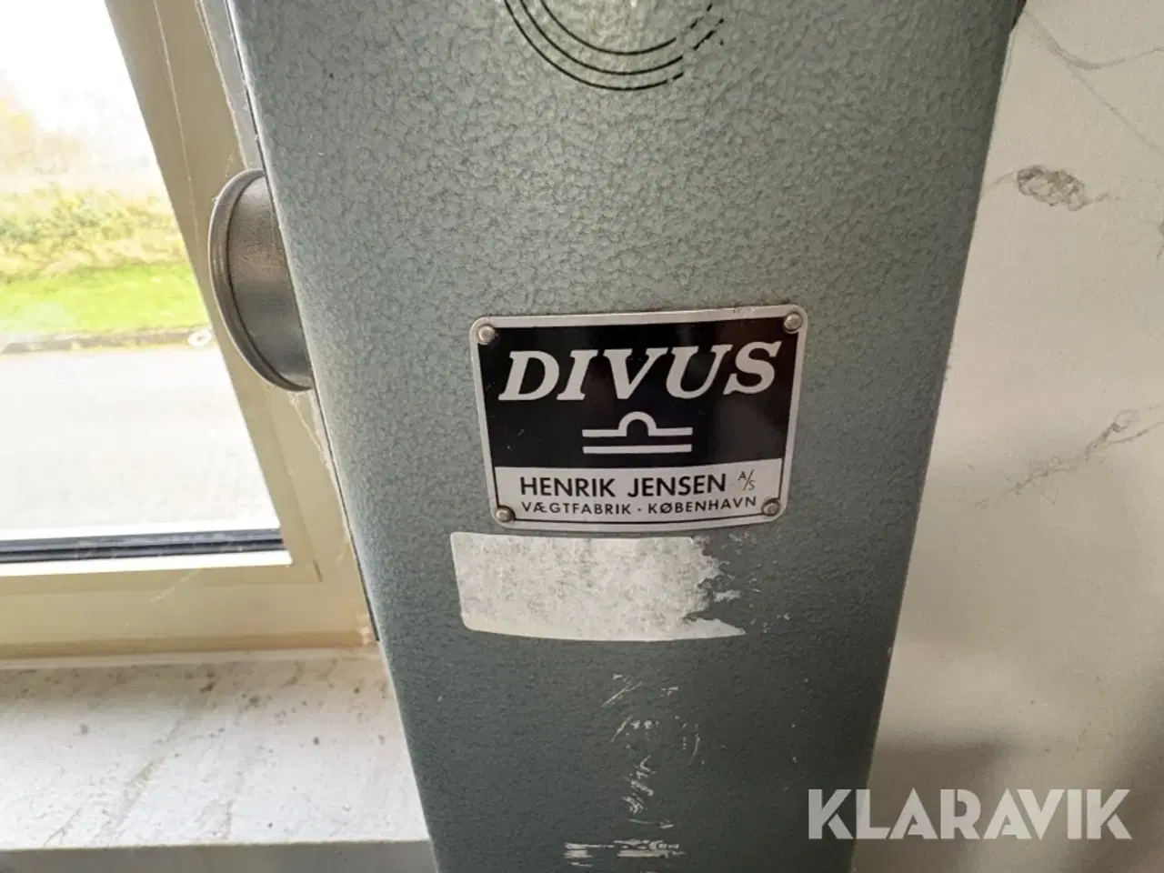 Billede 10 - Pakkebord og vægt