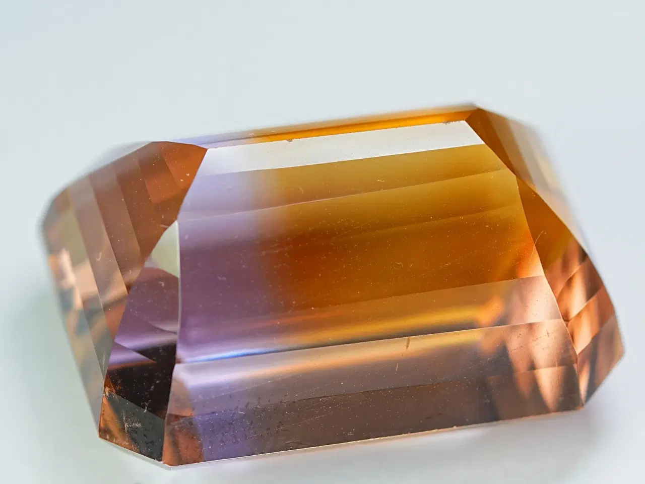 Billede 5 - Ametrin - 65.07 ct - International Colored Gemston