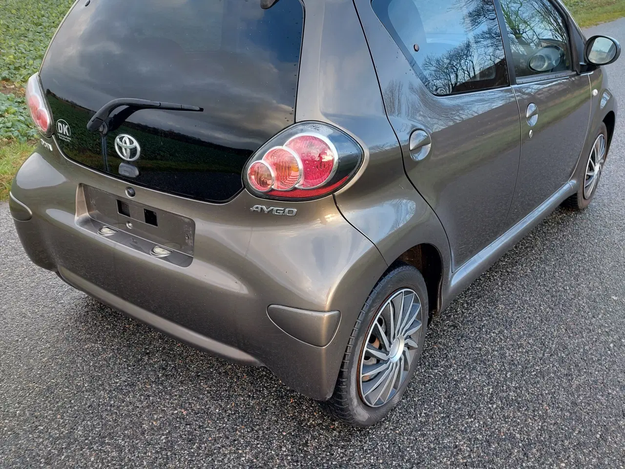 Billede 3 - Toyota Aygo 1,0 benzin årgang 2012. Frisk Nysynet.