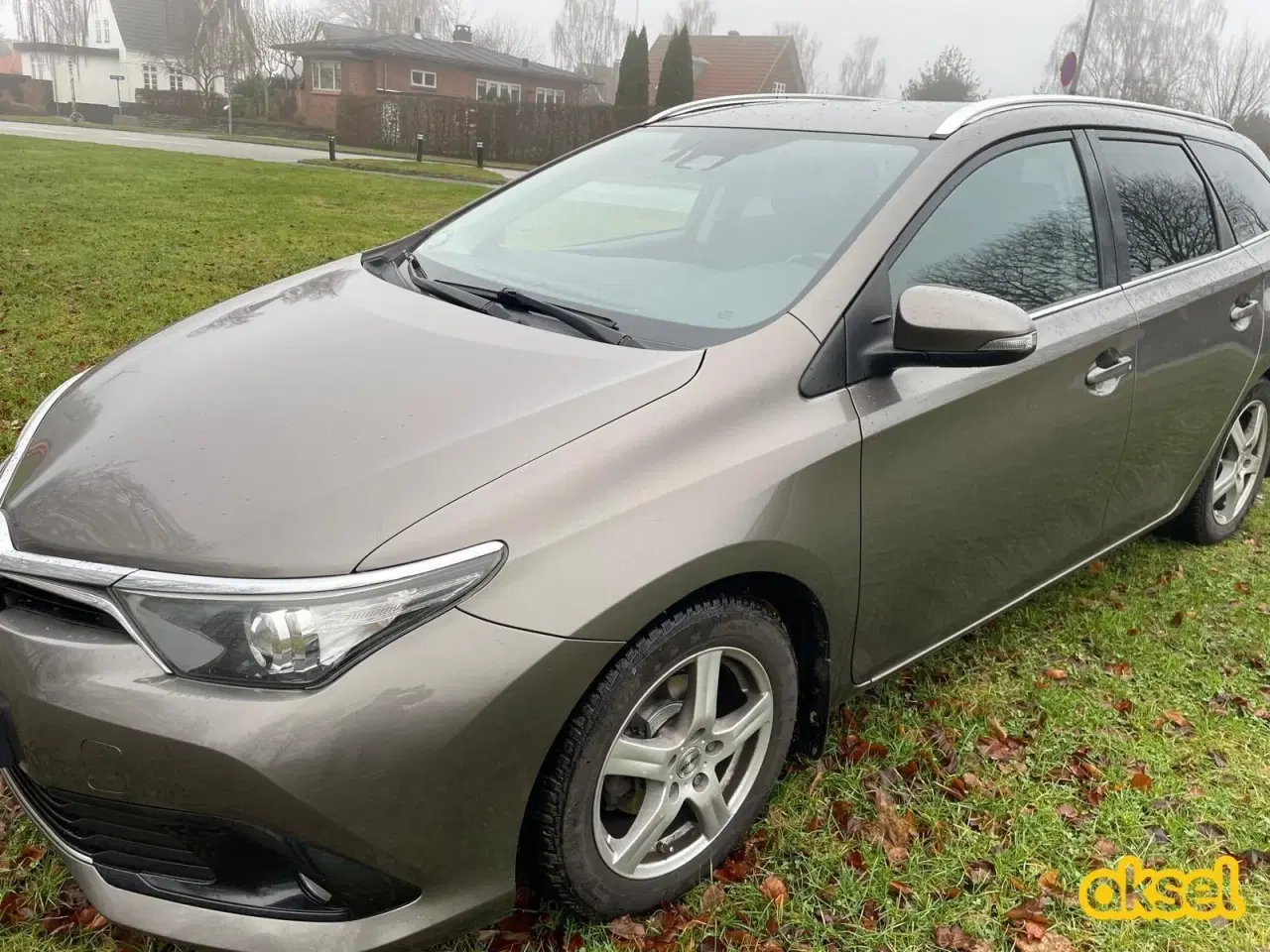 Billede 1 - Toyota Auris 1,6 D-4D T2 Touring Sports