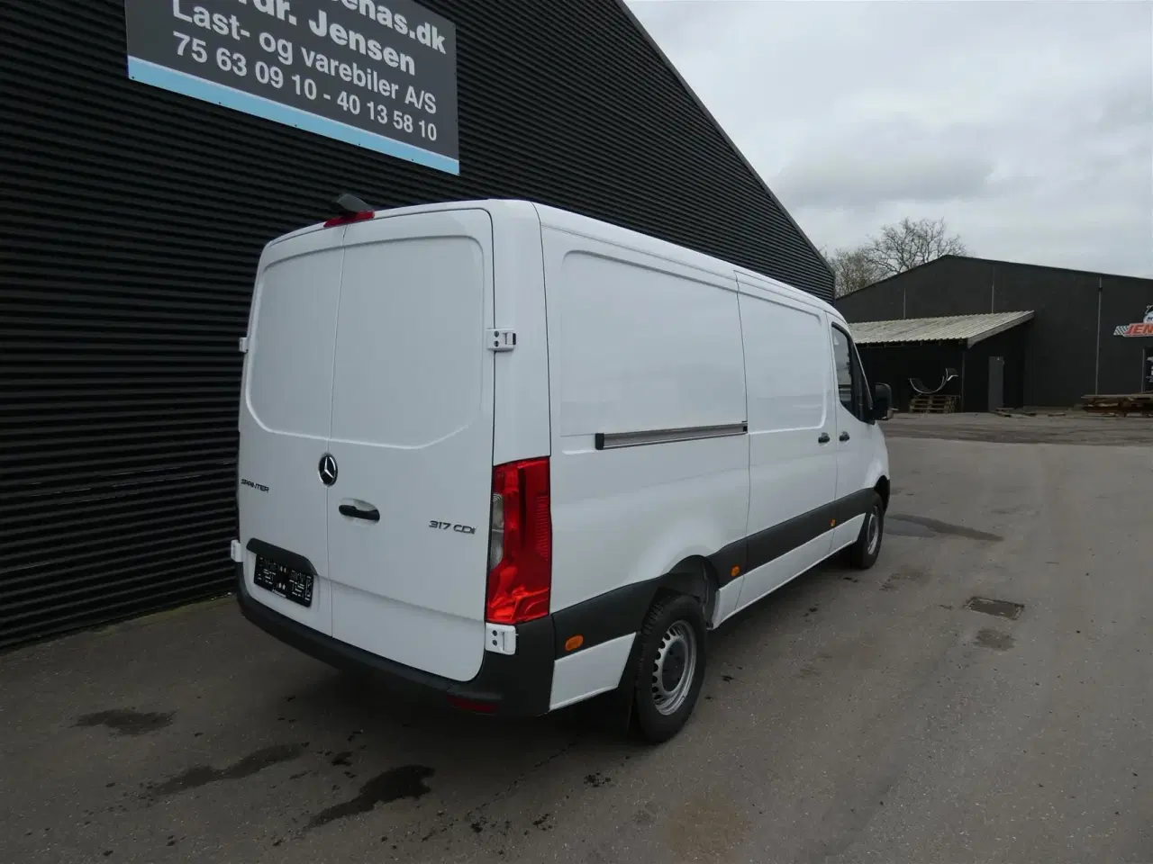 Billede 4 - Mercedes-Benz Sprinter 317 2,0 CDI A2 H2 RWD 9G-Tronic 170HK Van Aut.