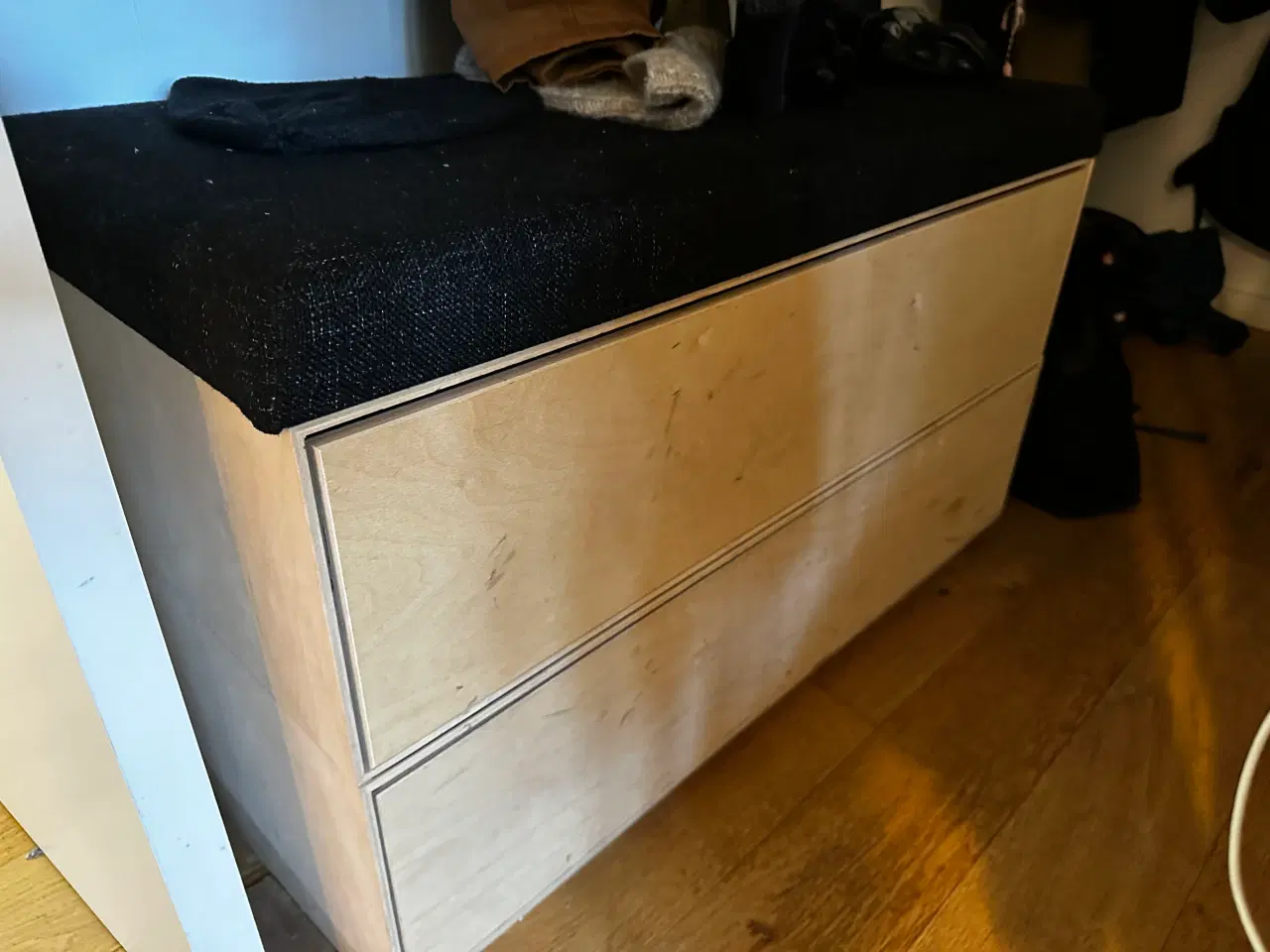 Billede 2 - Kommode med siddeplads 