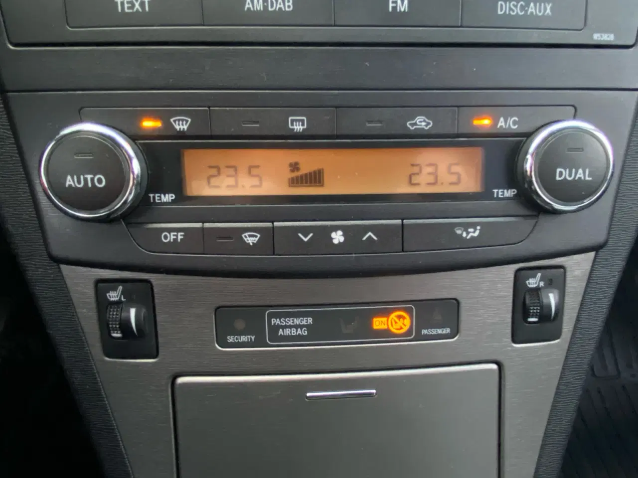 Billede 14 - Toyota Avensis 1,8 VVT-I T1 147HK Stc 6g