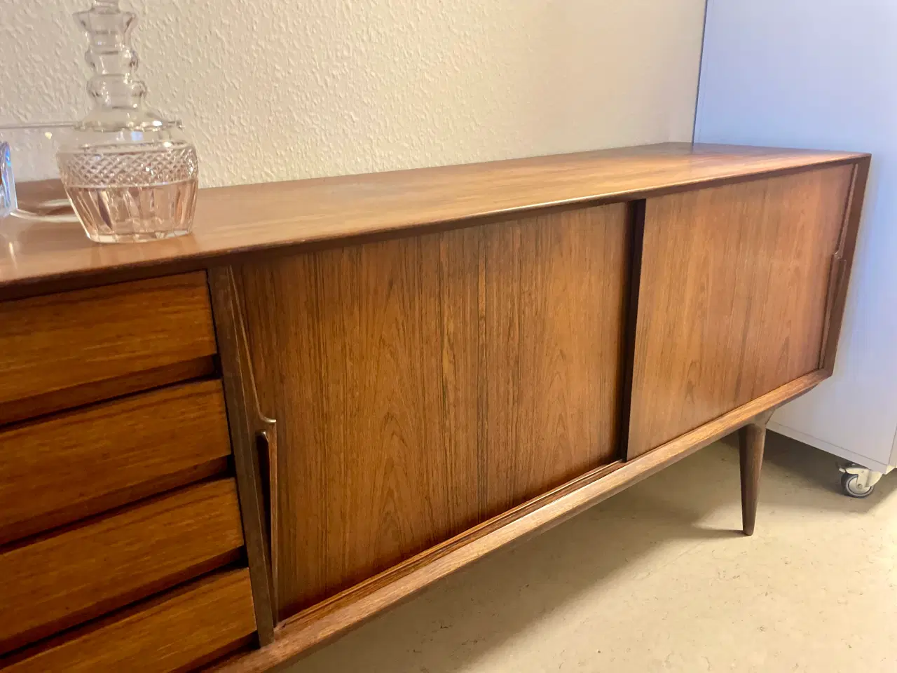 Billede 5 - Palisander skænk Omann model 18