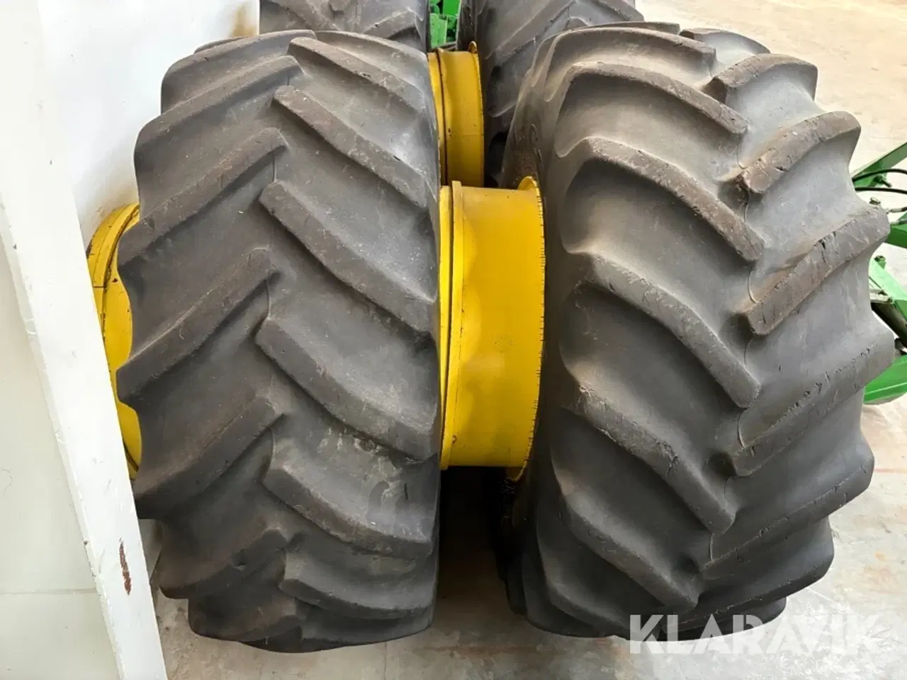 Billede 8 - Tvillingehjul Goodyear DT820 2 styk + låse