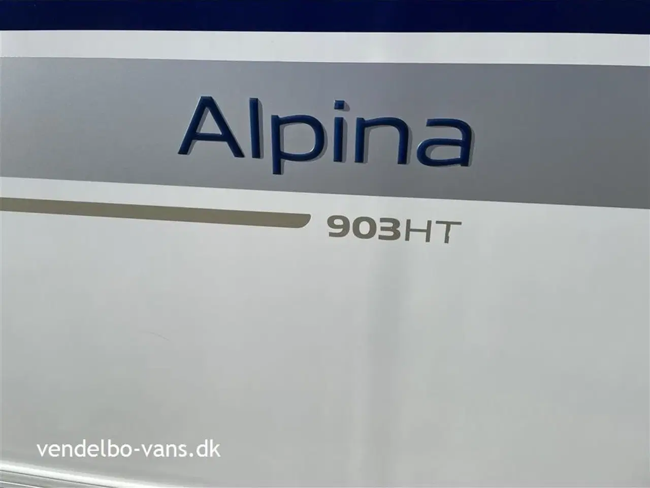 Billede 4 - 2016 - Adria Alpina 903 HT   ALDE varmesystem - Endekøkken og Ende toilet