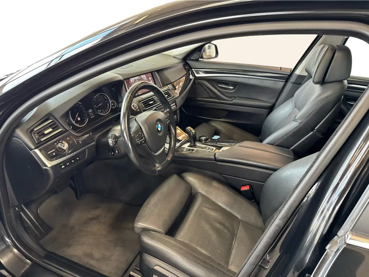 Billede 10 - BMW 530d 3,0 Touring aut.
