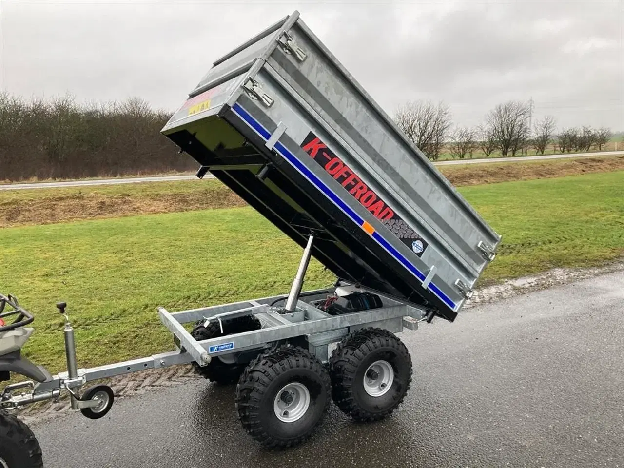 Billede 1 - K-vogne K-OFFROAD 1,2 tons Boggievogn med 3-vejs tip og høje sider.