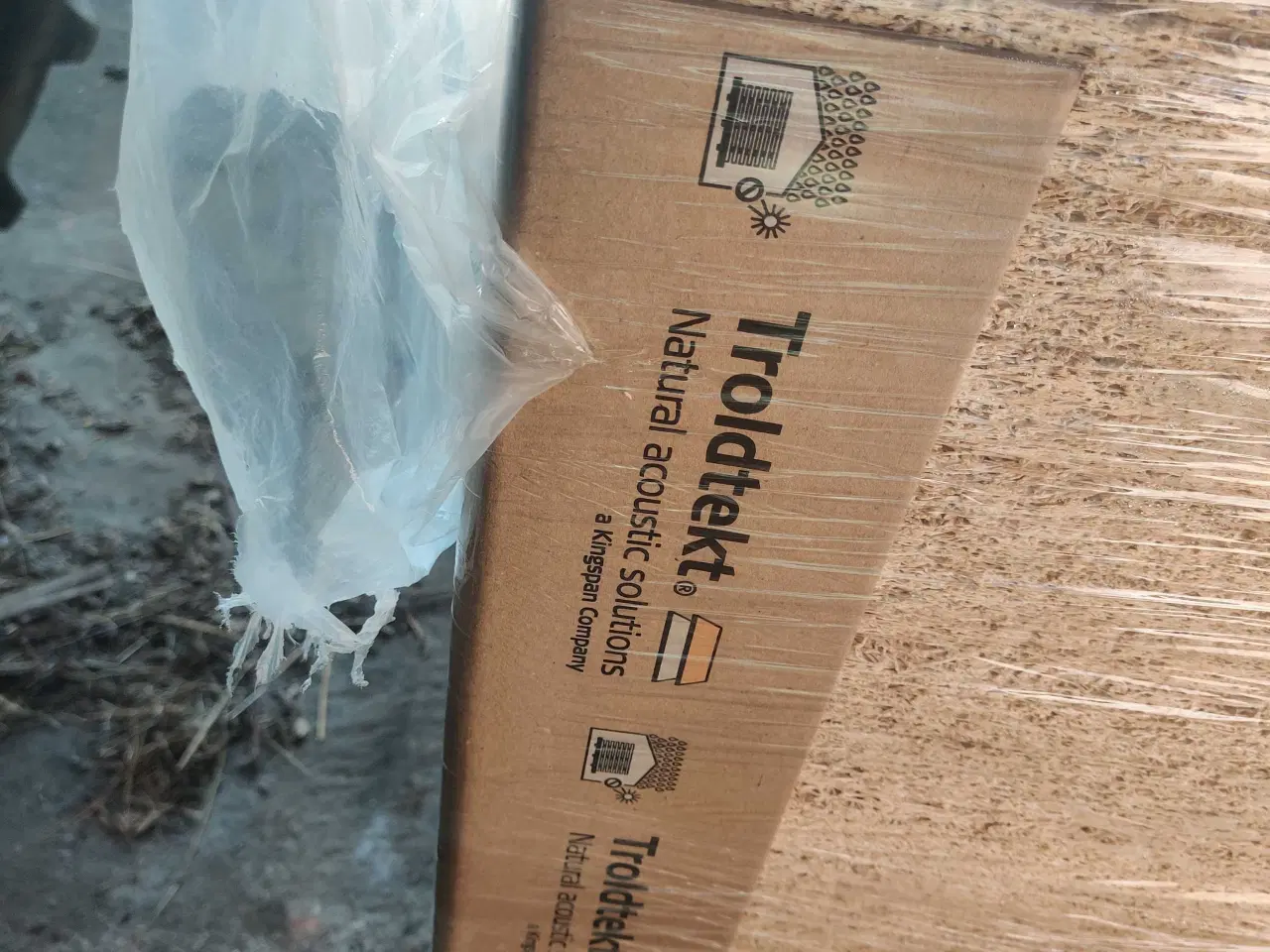 Billede 5 - Troldtekt plader 60x120x30, lys natur