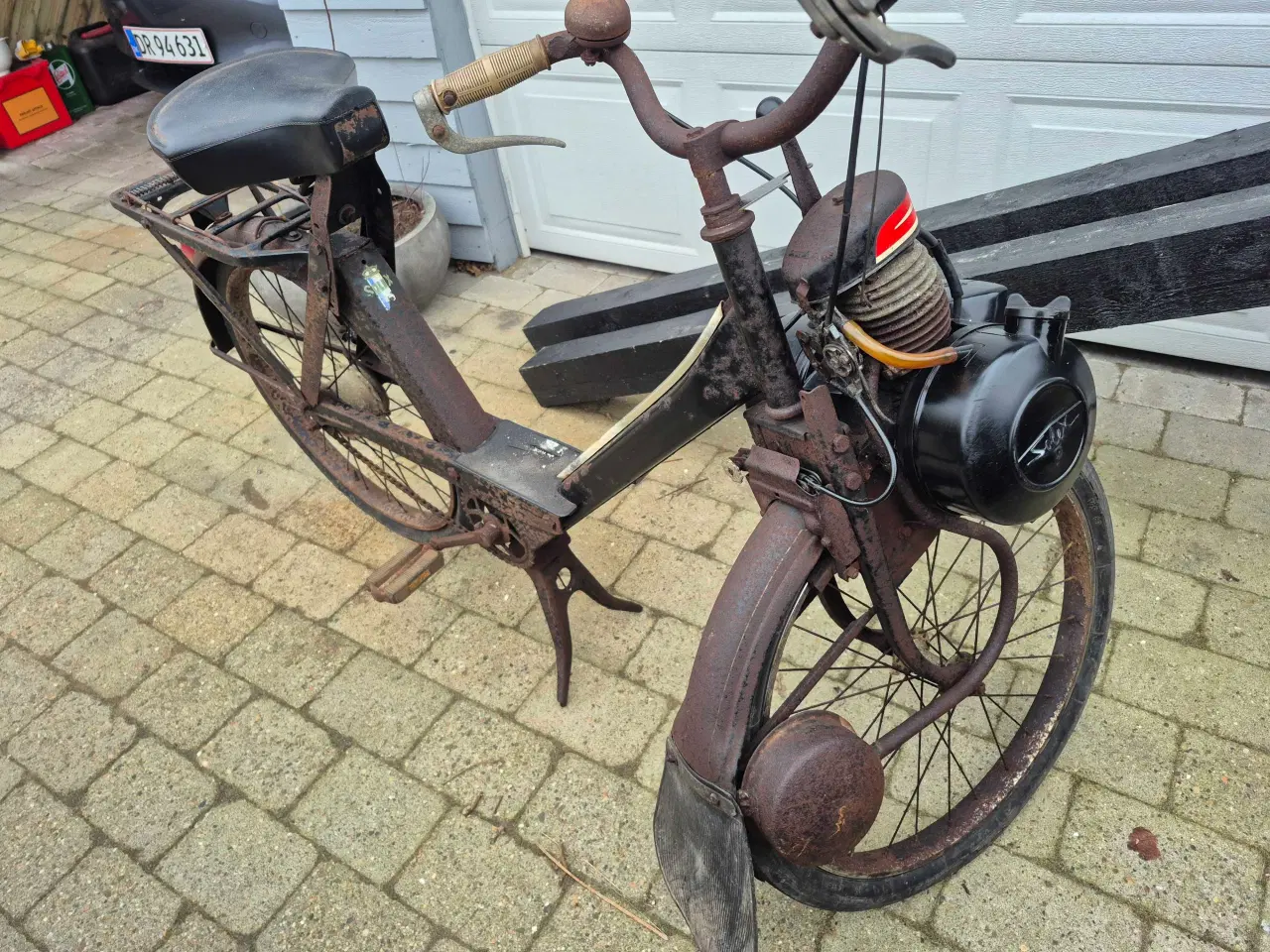 Billede 1 - Kører fint rundt. Med ikke noget tænding