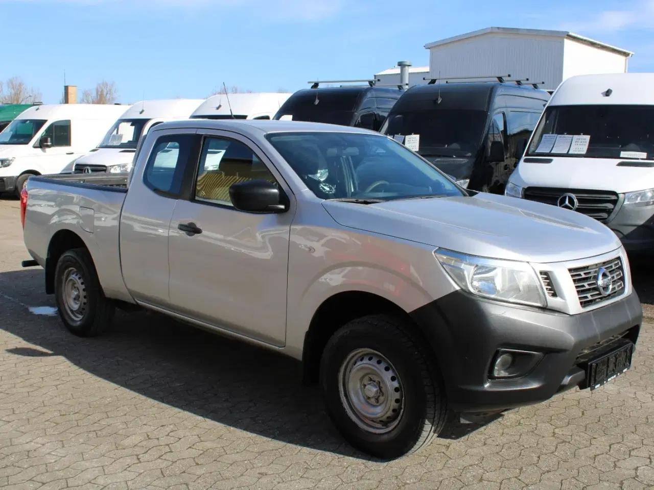 Billede 2 - Nissan Navara 2,3 dCi 160 King Cab Acenta
