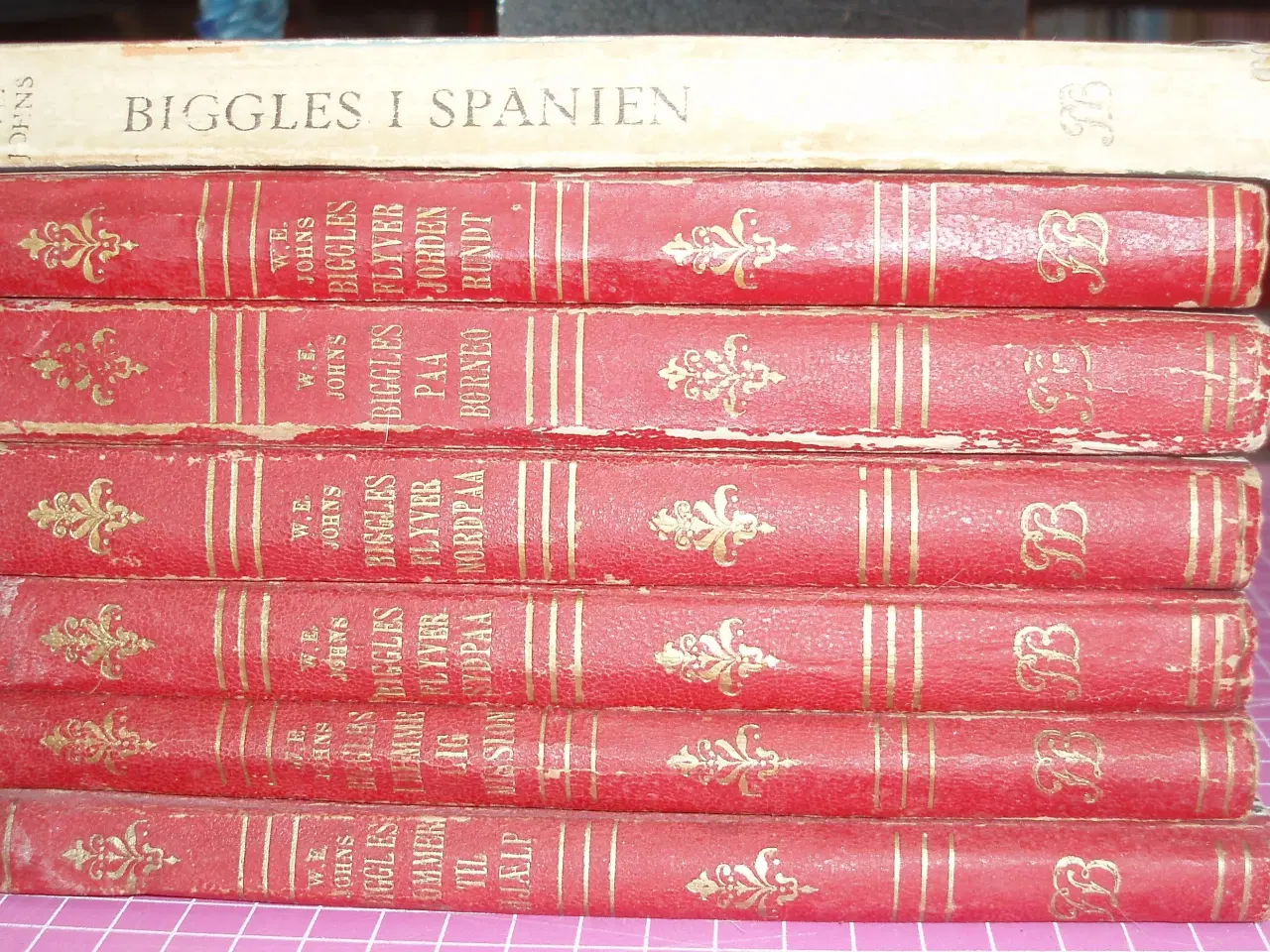 Billede 2 - Biggles af W. E. Johns