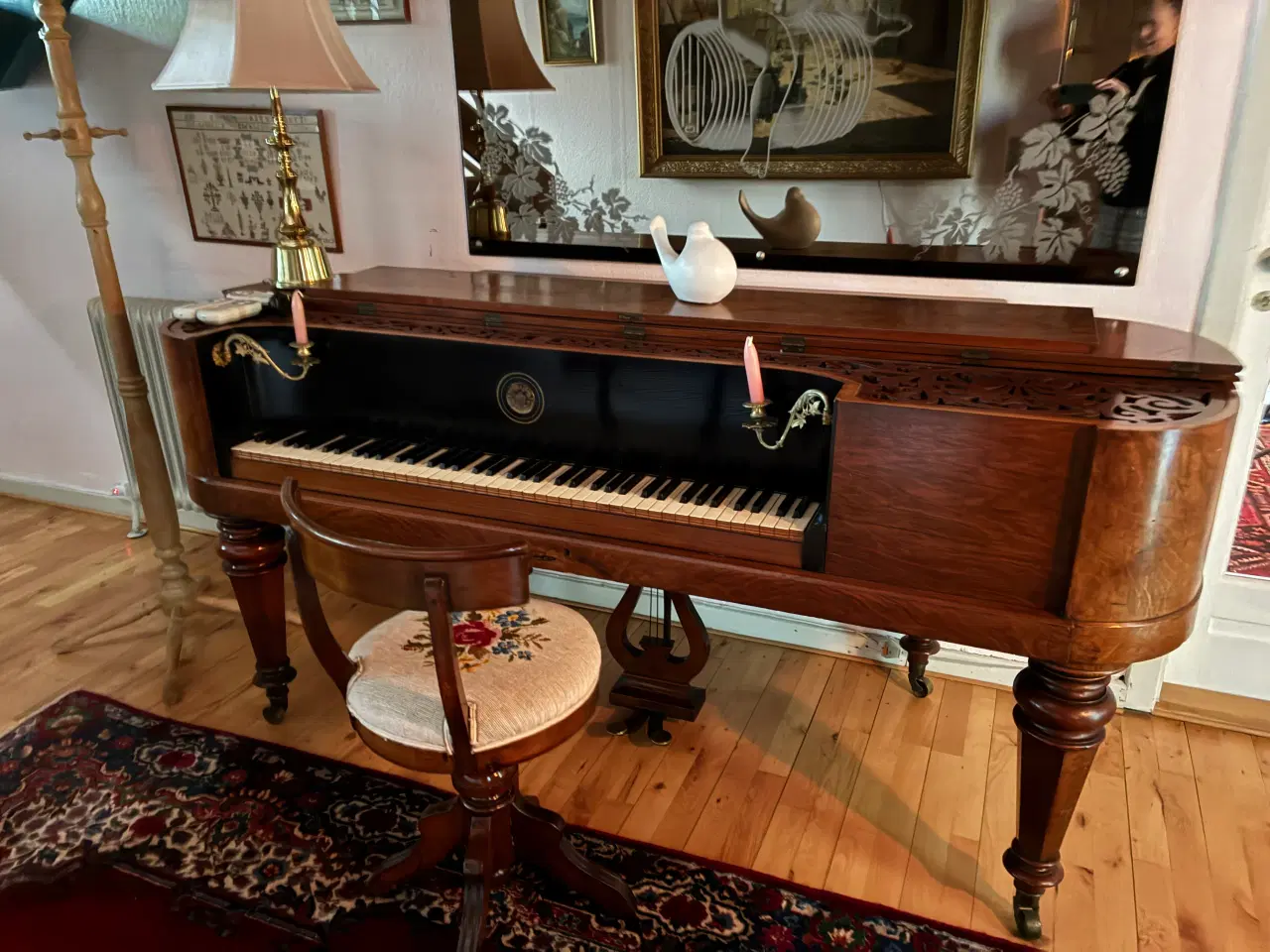 Billede 1 - Antikt spinet fra Hornung & Møller fra 1872 