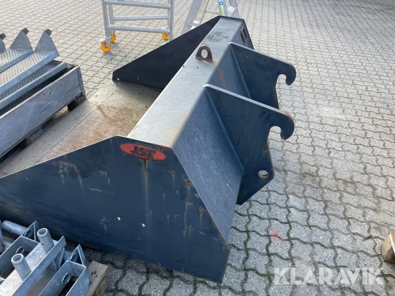 Billede 6 - LST frontlæsser-skovl