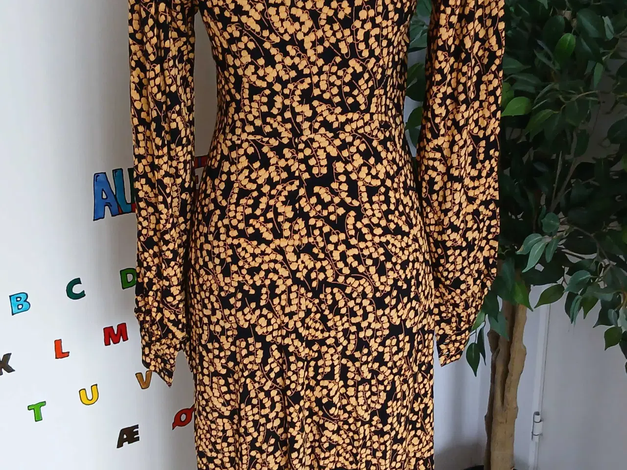 Billede 6 - Skjortekjole. Ganni. Medium/38