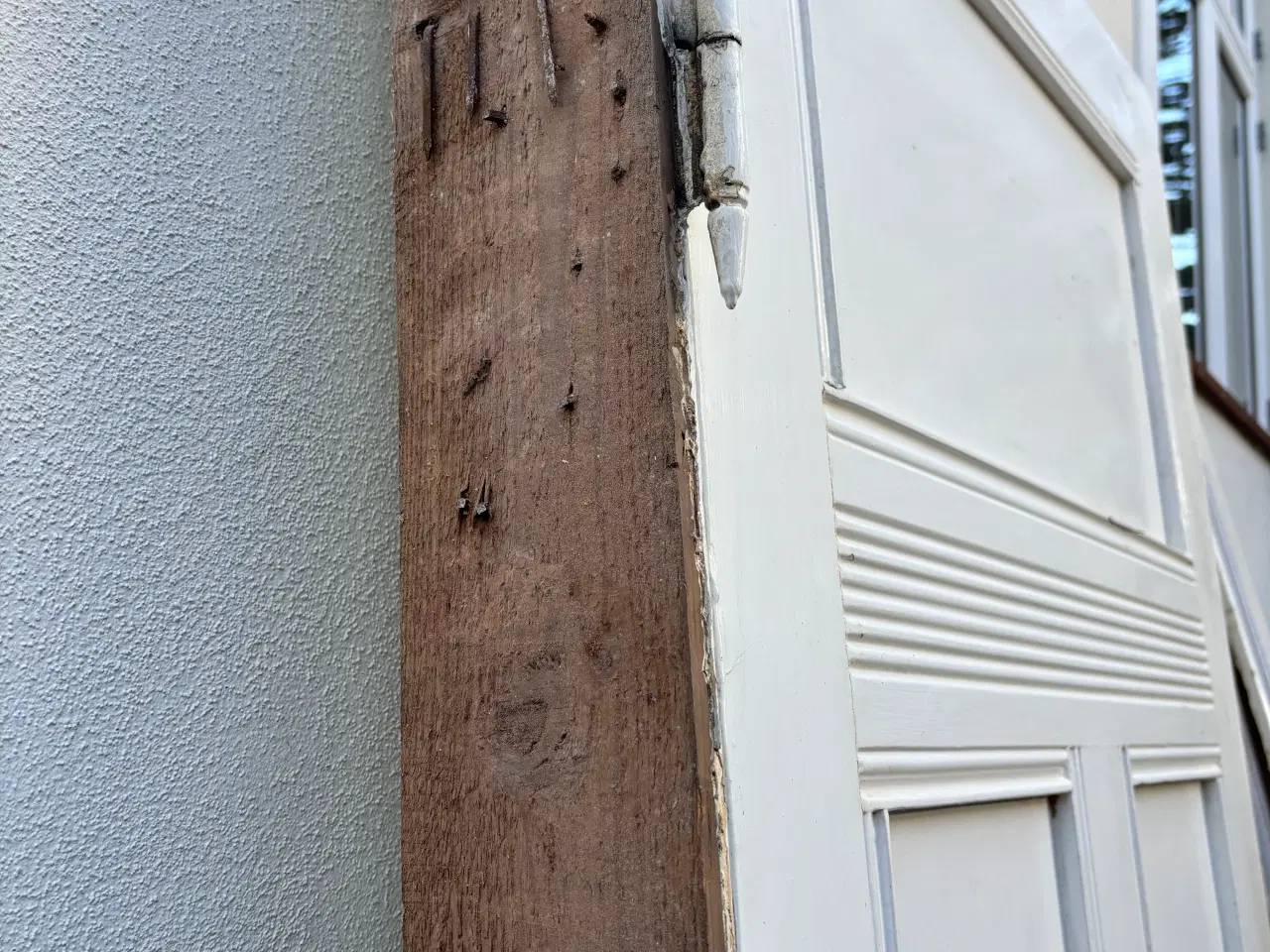 Billede 8 - Original gammel dør med fyldninger