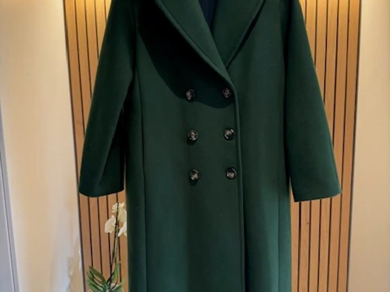 Billede 1 - Mango uldfrakke, 75% italiensk uld, str, S, NWOT