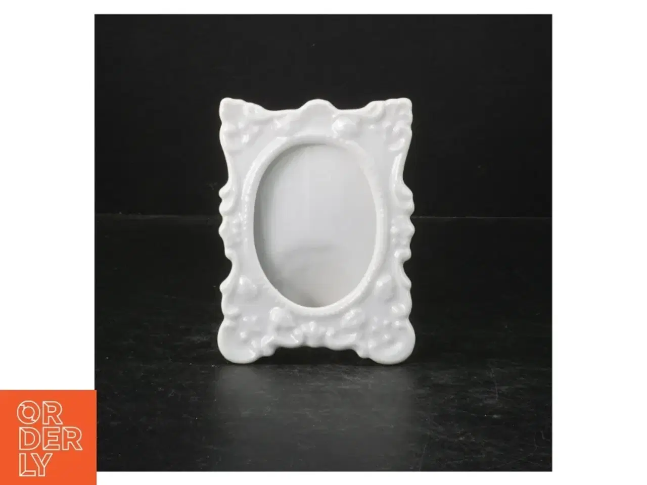 Billede 1 - Hvid porcelæns billedramme (str. 13x10 cm)