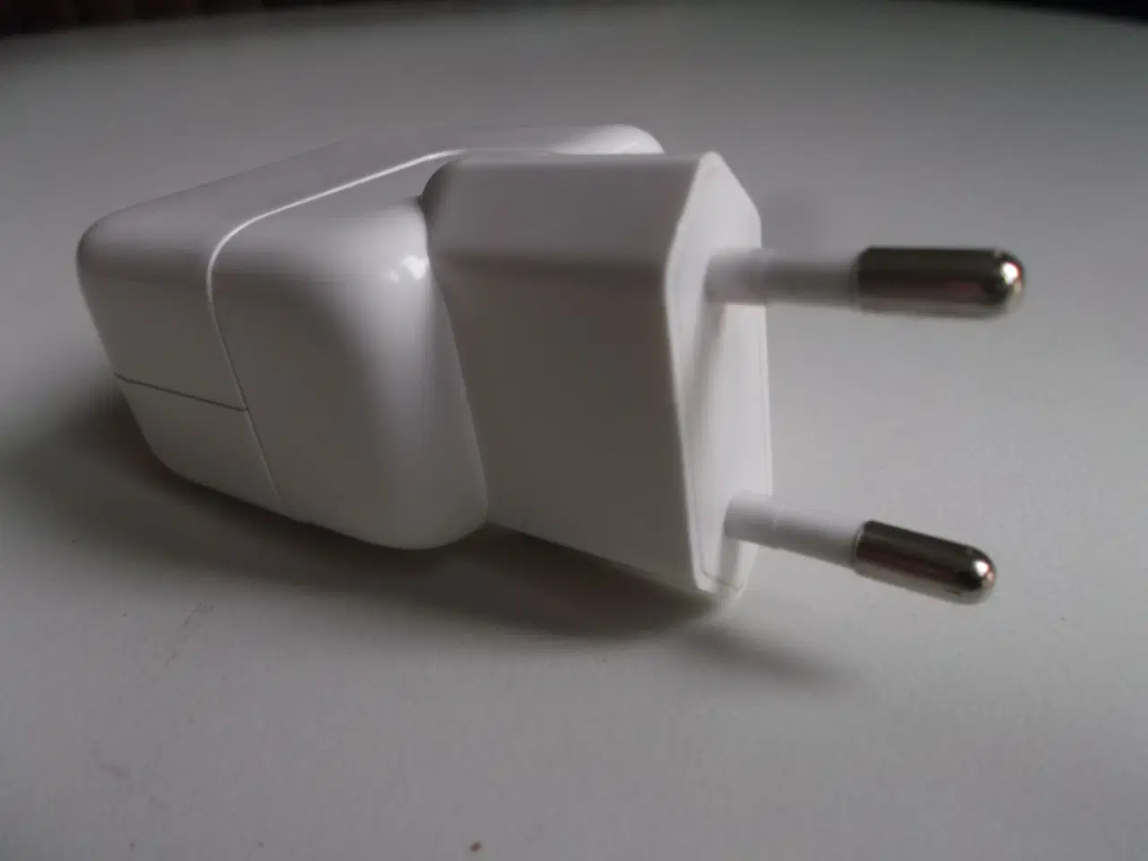 Billede 1 - ReNewIT 12W USB Power Adapter til iPad, iPhone