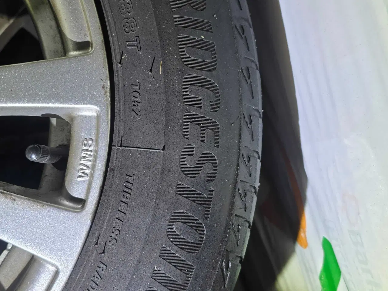 Billede 4 - Sommerdæk på alufælge