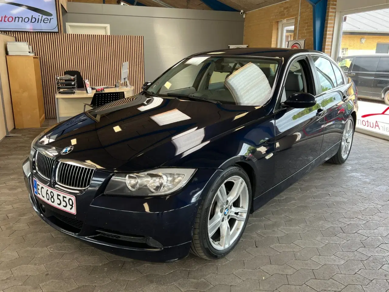 Billede 3 - BMW 325i 2,5 aut.