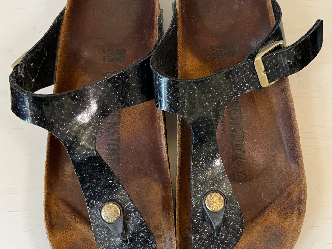 Billede 2 - Birkenstock, Gizeh sandaler, str 39