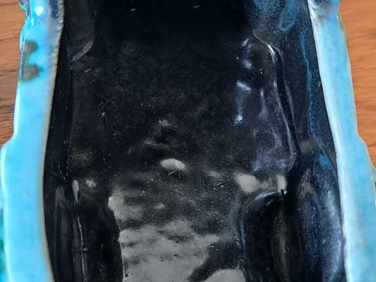 Billede 9 - Keramisk figur af en klassisk bil, lavet på Uebela