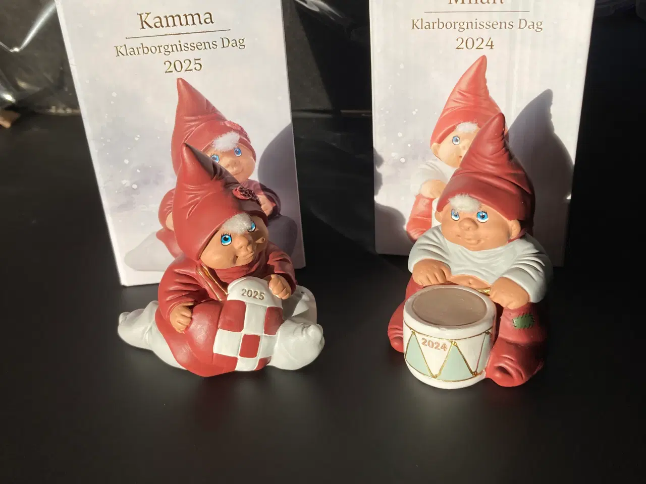 Billede 1 - Klarborgnissens dag kamma og Milan