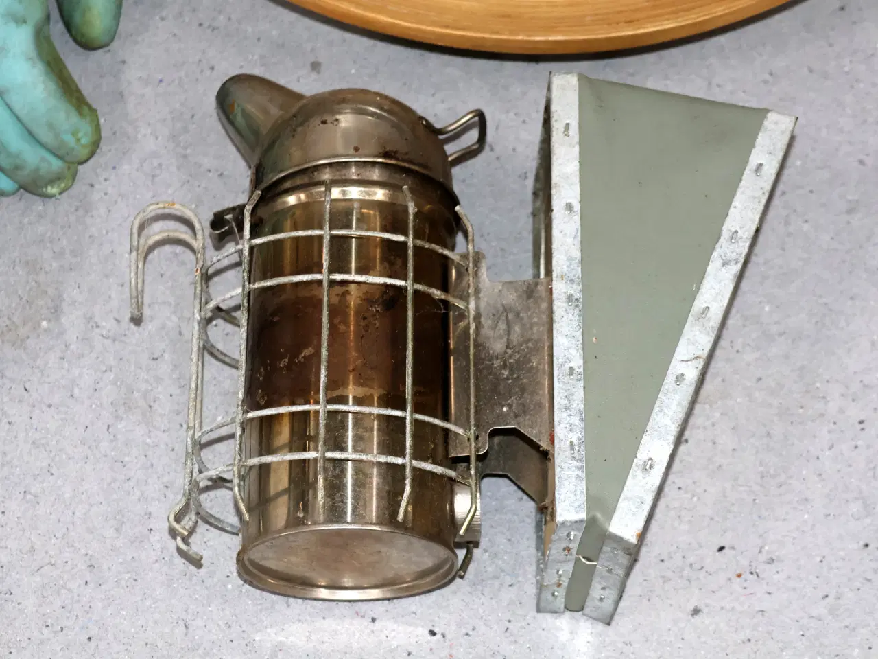 Billede 2 - Biavler heldragt m/hat og slør