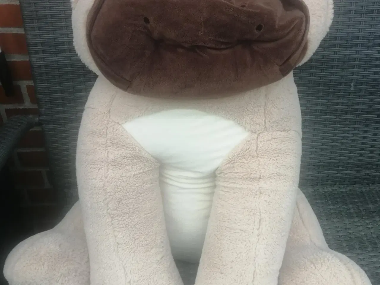 Billede 3 - BULLDOG TØJ HUND, HØJDE 1 M, I FLOT STAND