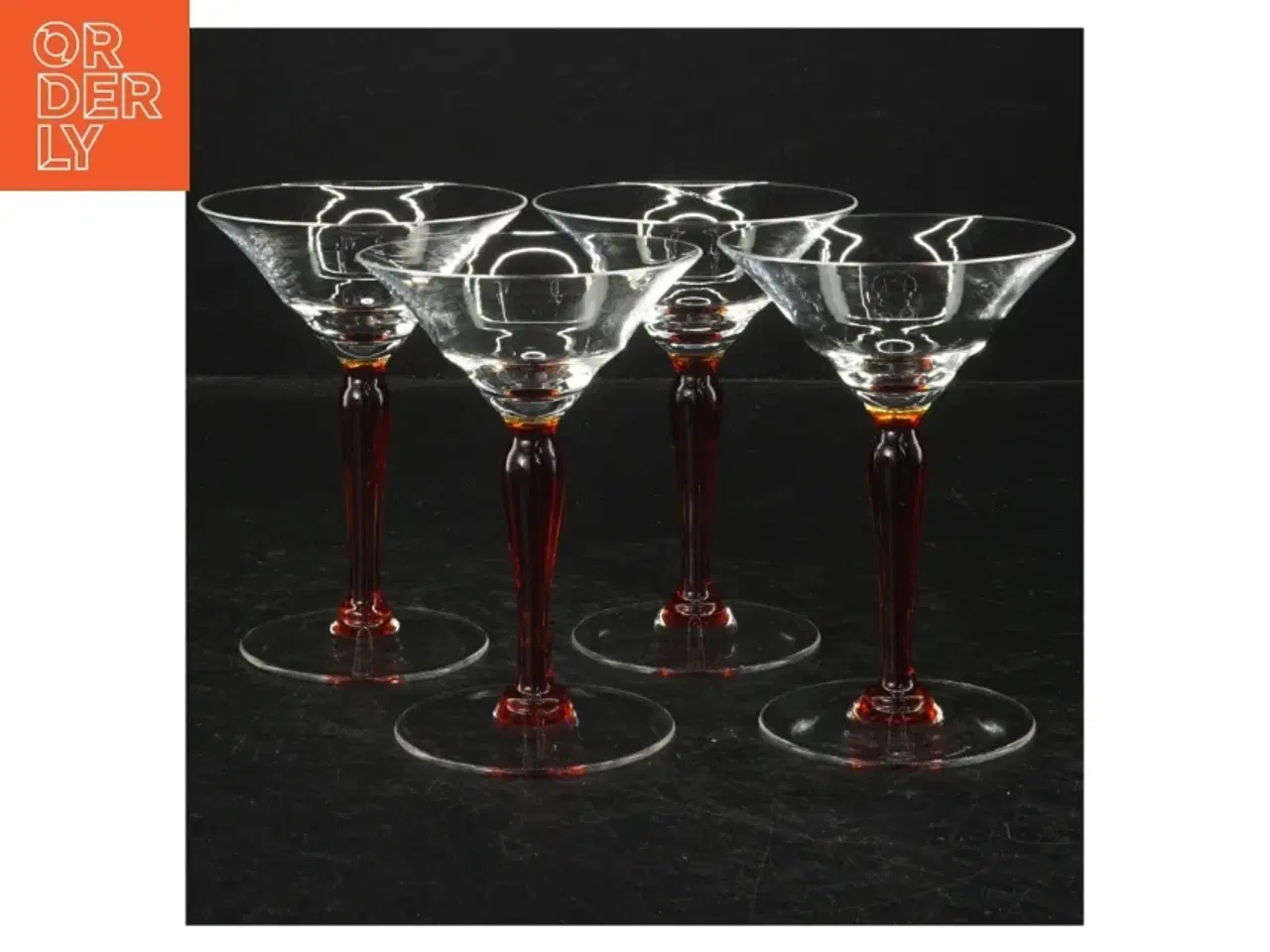 Billede 1 - Rødstilkede cocktailglas (str. Ø. 8 cm. længde, 11 cm)