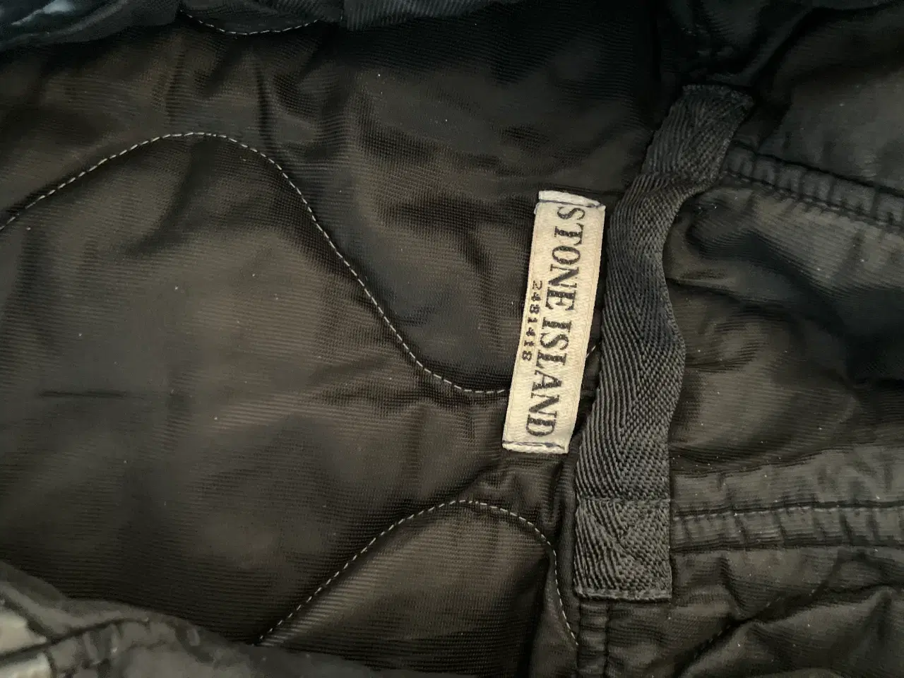 Billede 3 - Ægte Stone Island jakke str L