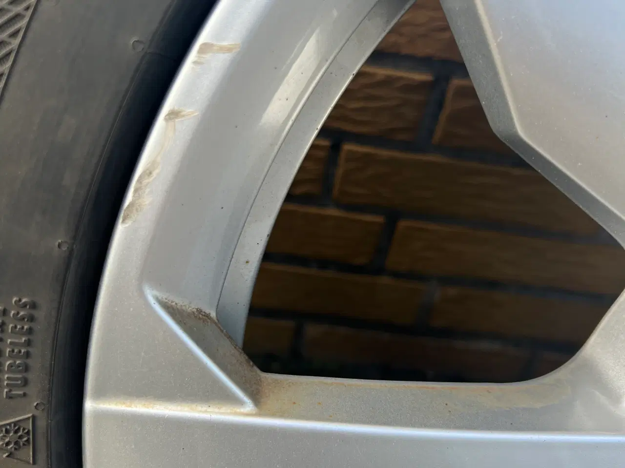 Billede 5 - 18" org. Vw ID.3 Vinterhjul