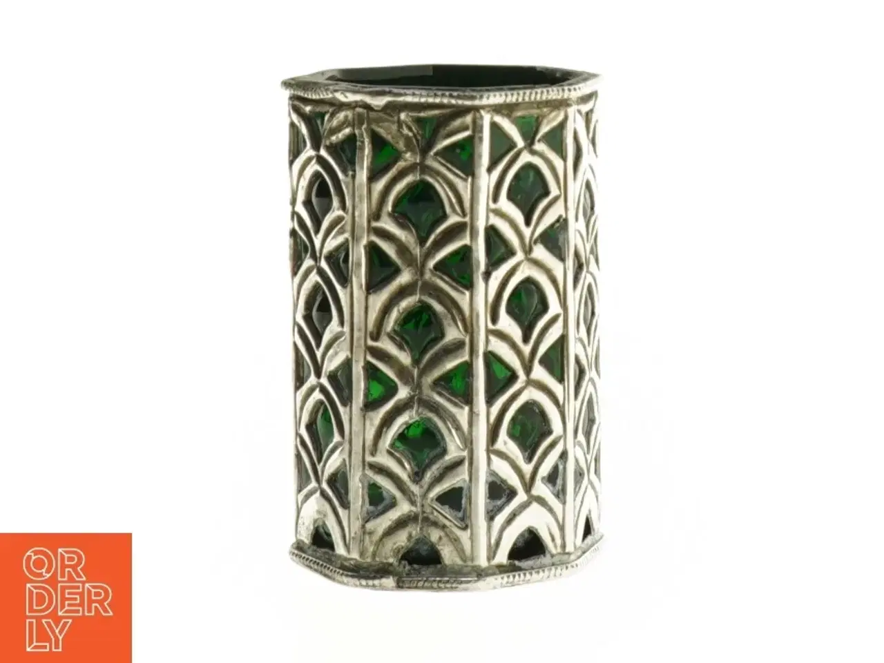 Billede 1 - Vase i Grønt Glas og Sølv Ornament (str. 10 x 6 cm)