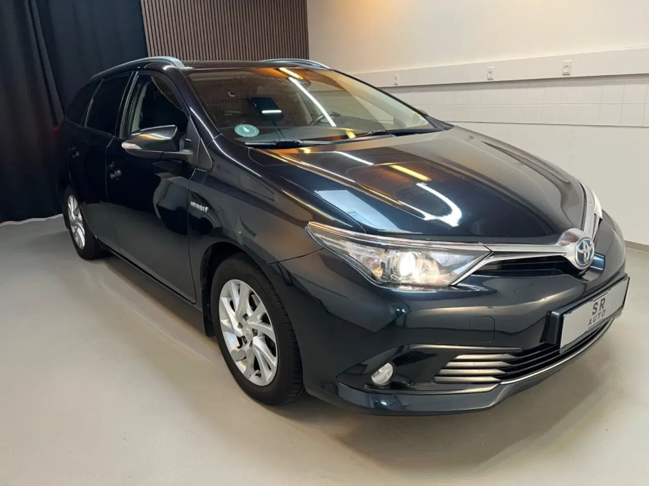 Billede 2 - Toyota Auris 1,8 Hybrid H2 Comfort Touring Sports CVT