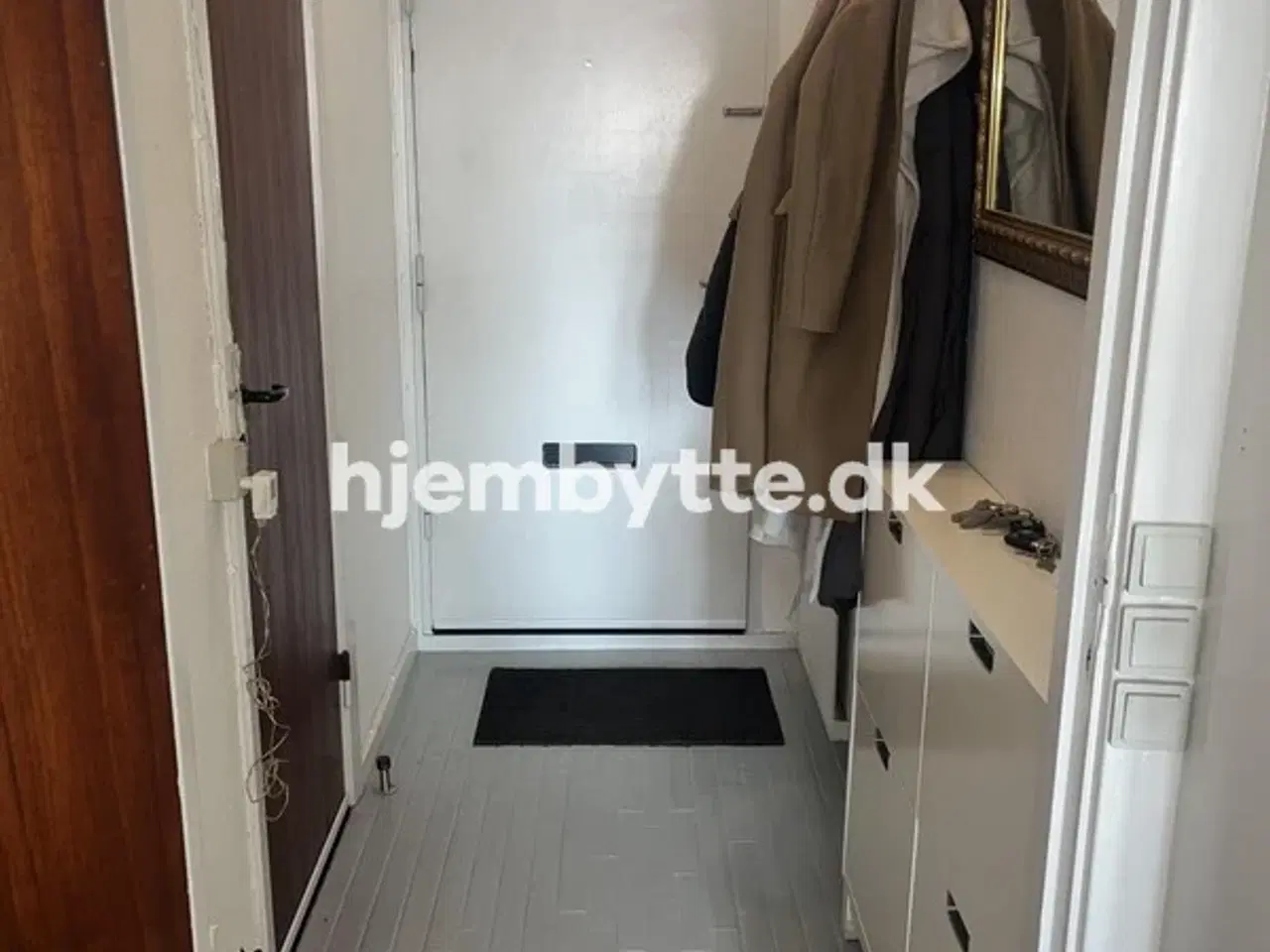Billede 13 - Hjembytte - Hovedvejen