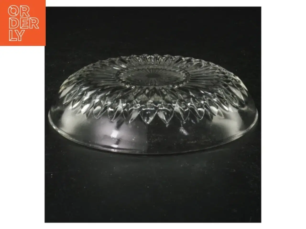 Billede 2 - Glas assiet (str. 14,5 cm i diameter og 3 cm høj)