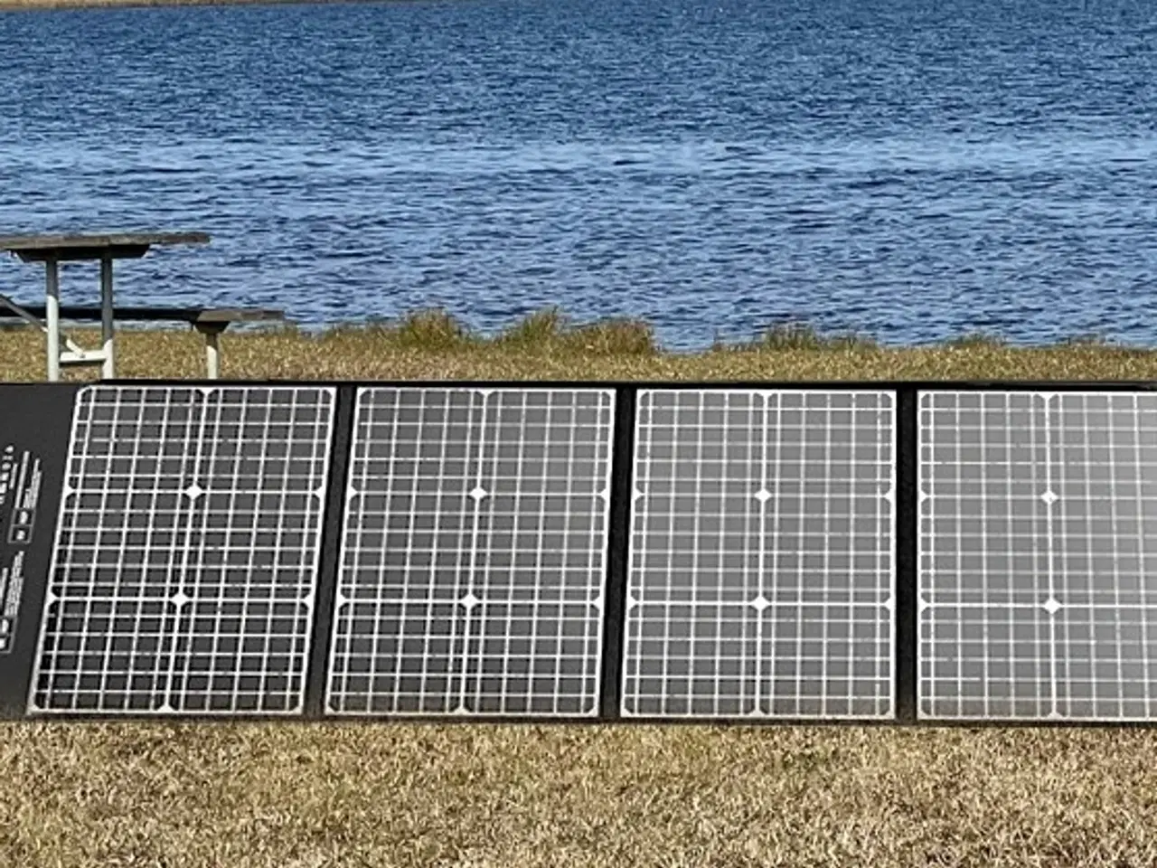 Billede 1 - 120W Flytbar Solcelle / Solar Panel
