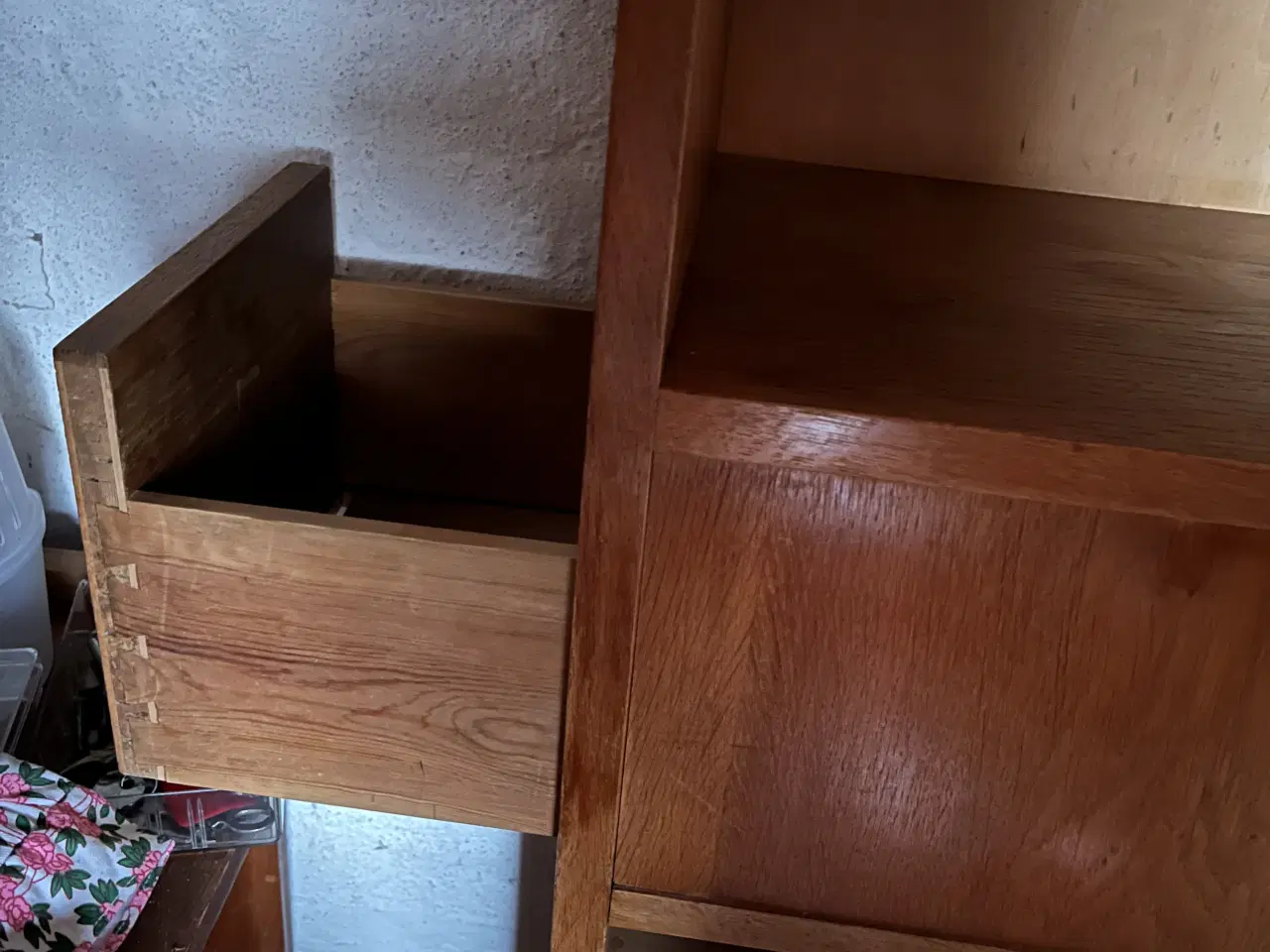 Billede 4 - Fin egetræs reol fra kontor