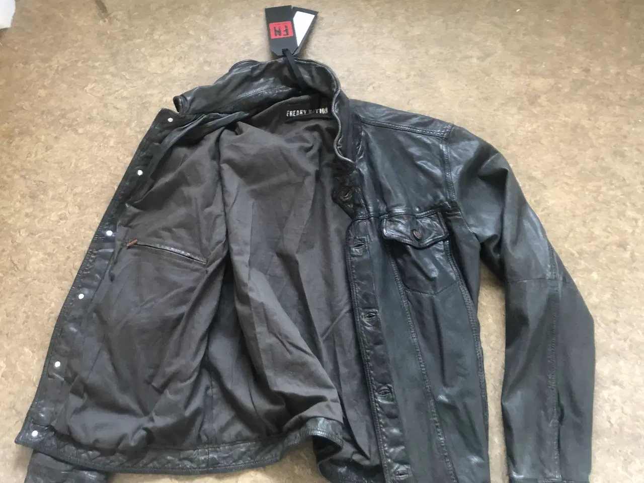 Billede 1 - Læder jakke 