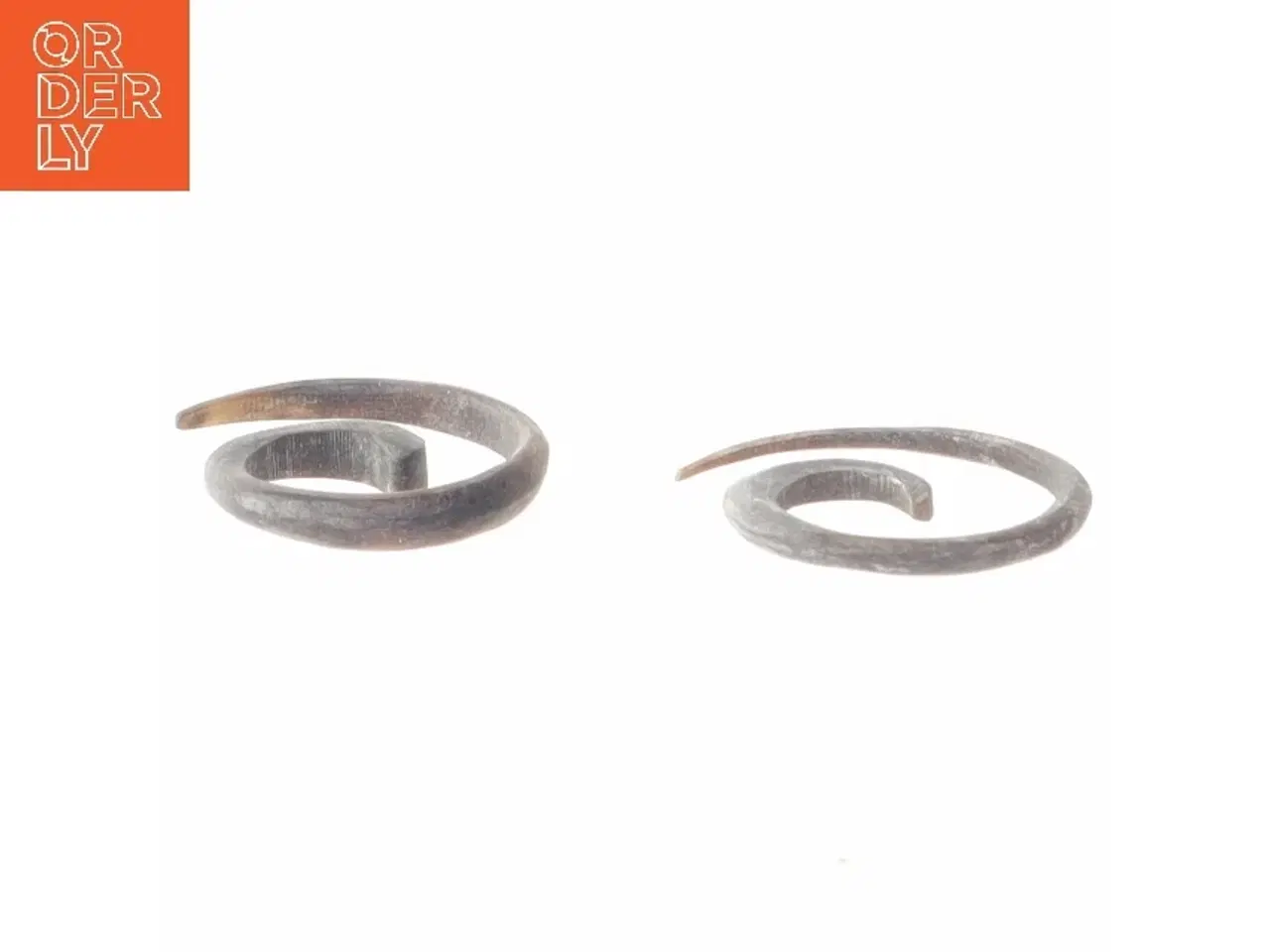 Billede 4 - Spiralformede øreringe (str. Ø 2 cm)