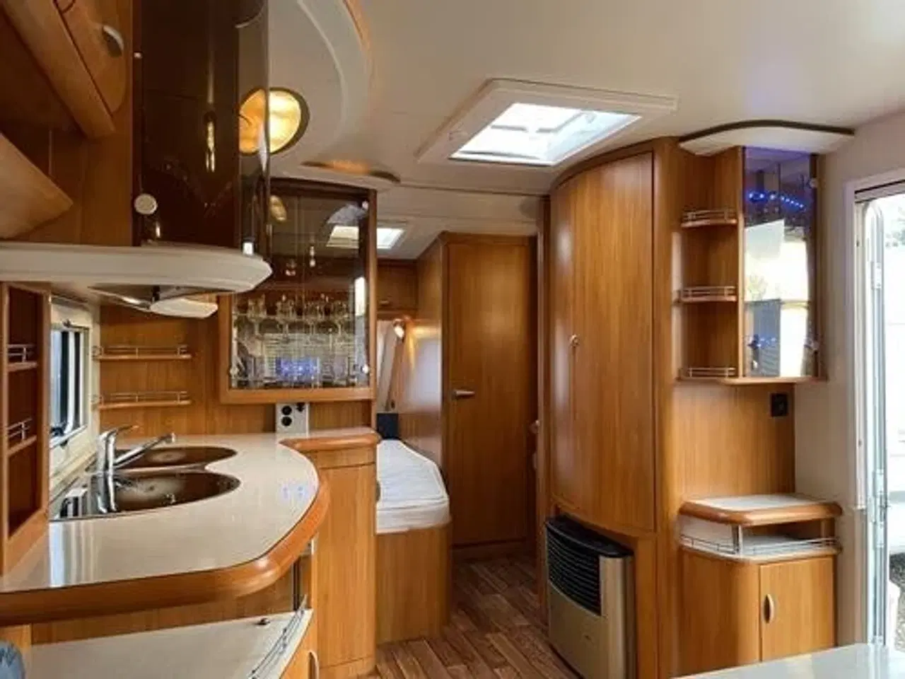 Billede 5 - Hobby EXCELLENT 560 UFe