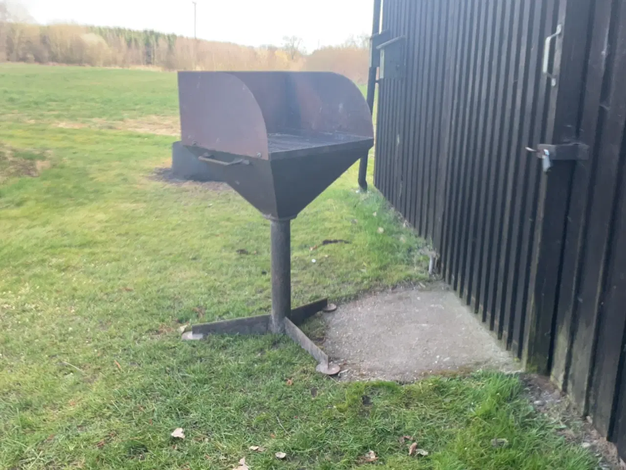 Billede 3 - Kulgrill af jern