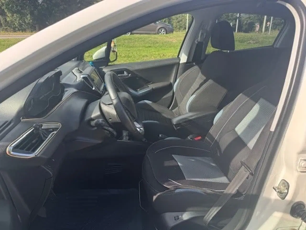 Billede 8 - Peugeot 208 1,2 VTi Access