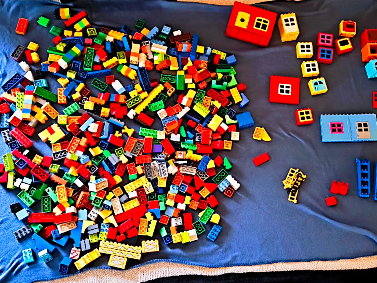 Billede 2 - DUPLO, og masser af det 🤩 Se billederne