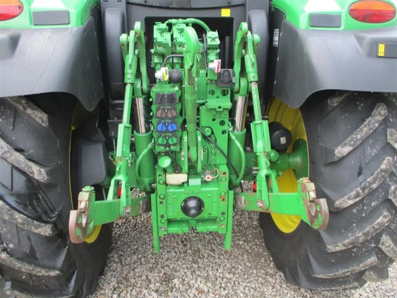 Billede 19 - John Deere 6135R Krybegear, TLS Affjedret foraksel og affjedret kabine