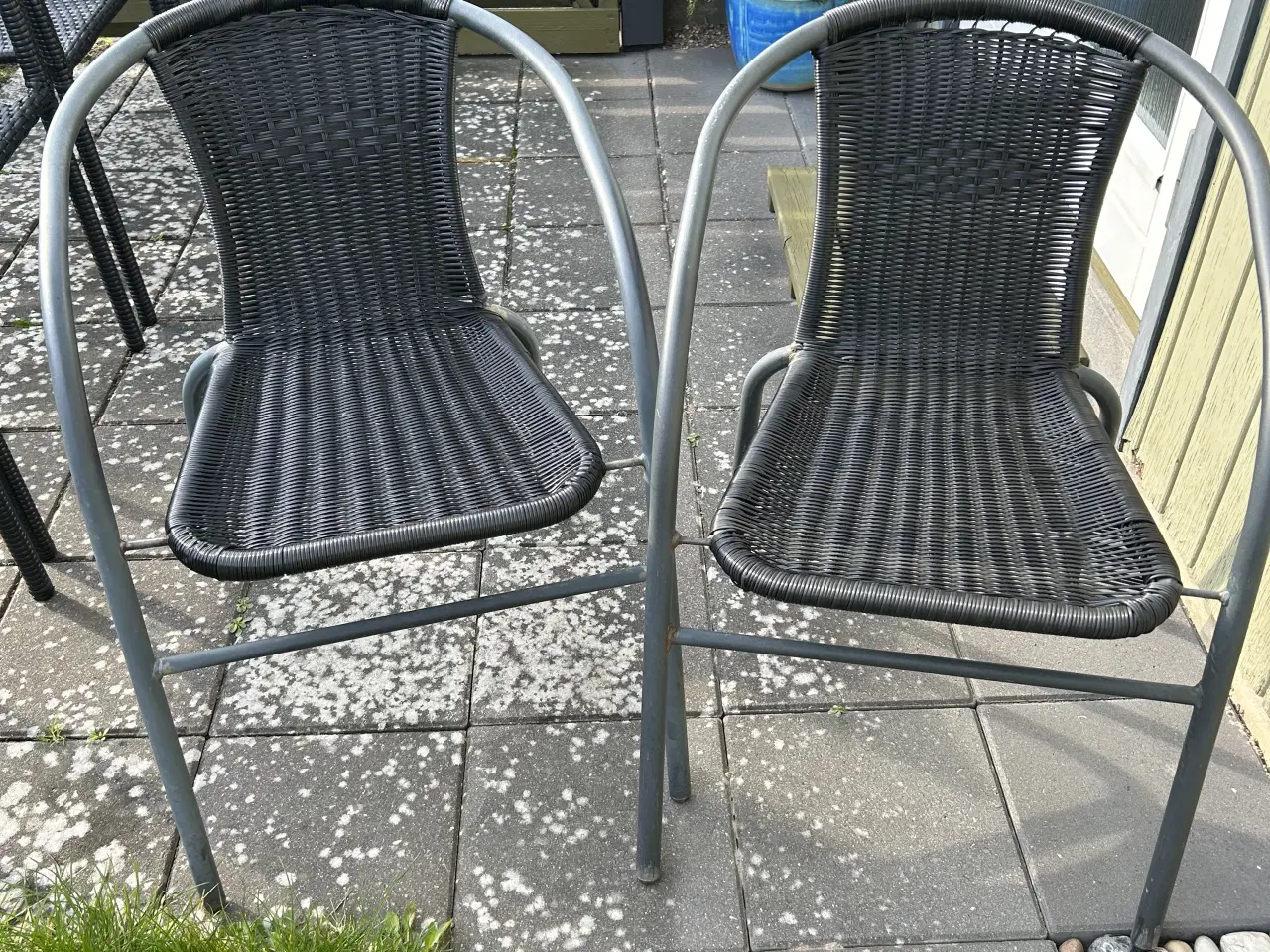 Billede 2 - Sort flettet Havebordsstole