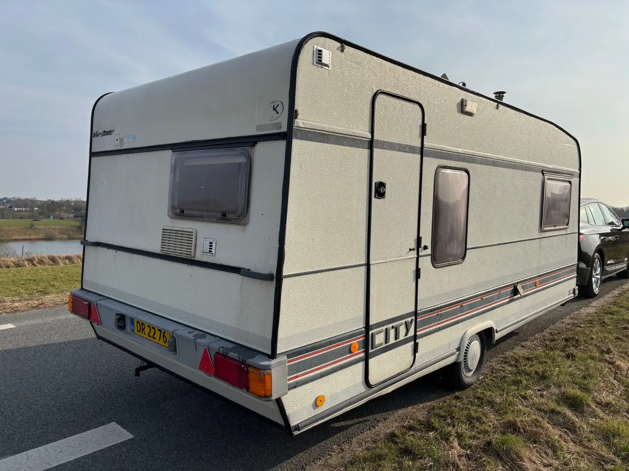 Billede 2 - Skøn veteran campingvogn