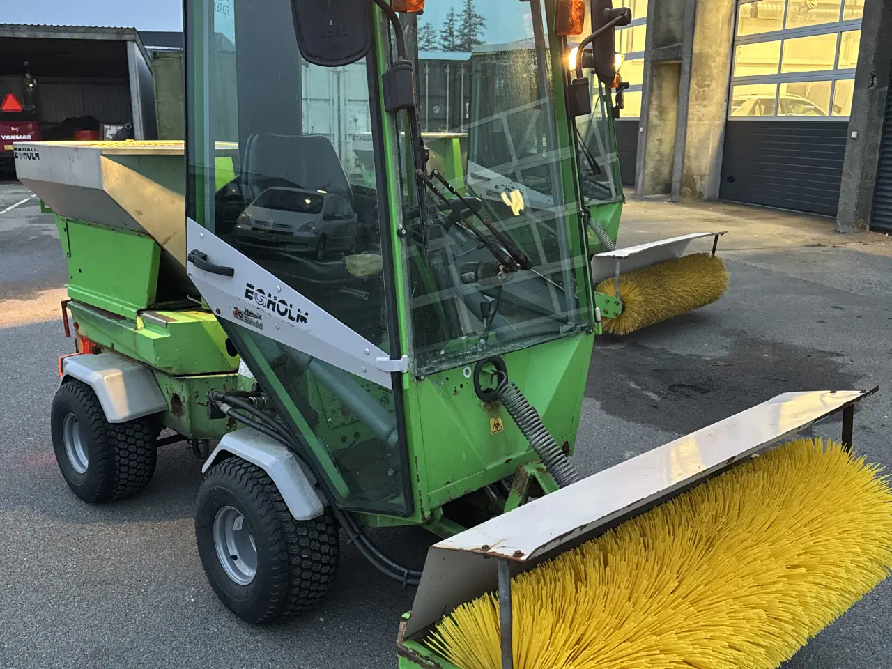 Billede 4 - Egholm 2100 Fejrmaskine