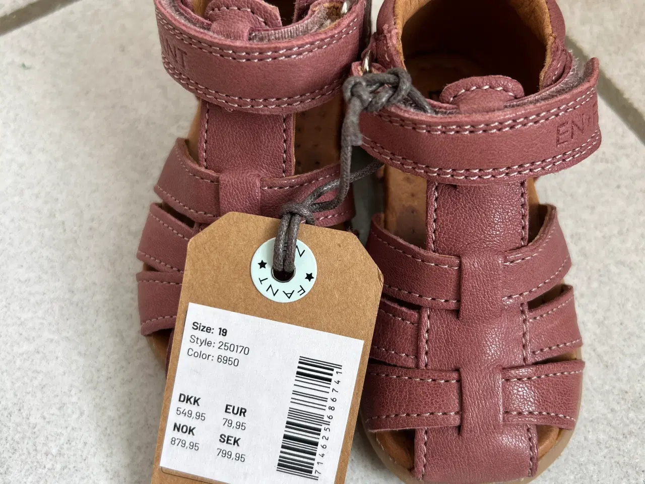 Billede 1 - Helt ny Baby EN FANT læder sandaler 